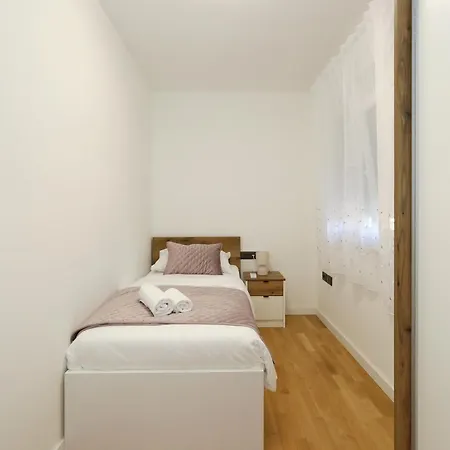 Tereza With Free Parking Appartement