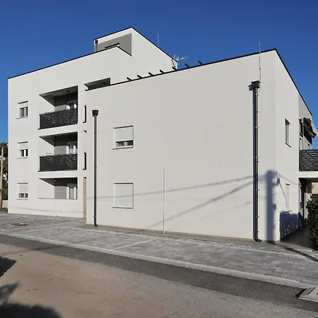 Tereza With Free Parking Apartamento *