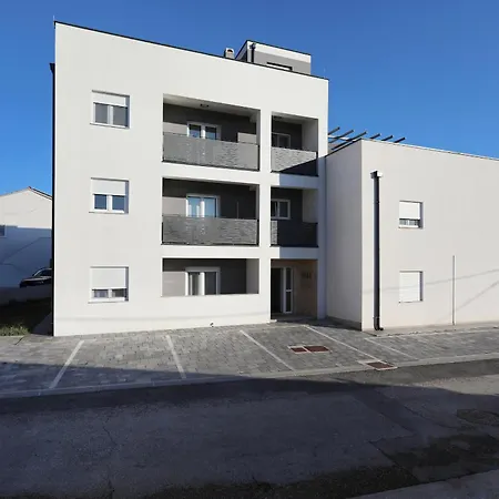 Tereza With Free Parking Zadar