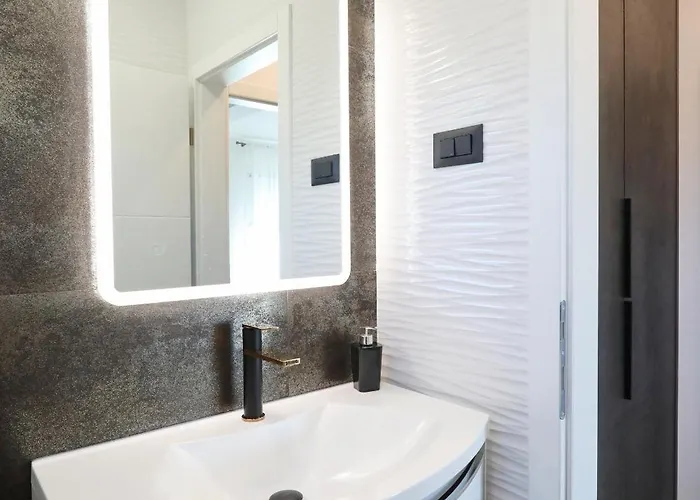 Tereza With Free Parking Apartamento Zadar