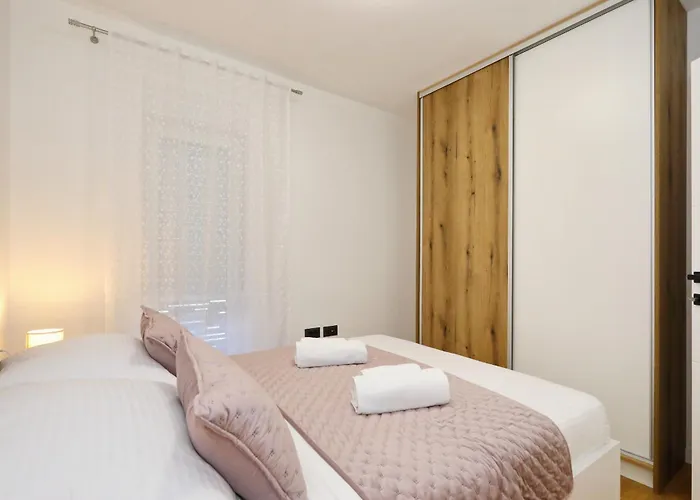 Tereza With Free Parking *