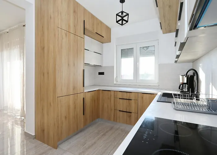 Tereza With Free Parking Zadar