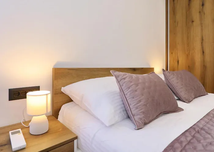 Tereza With Free Parking *